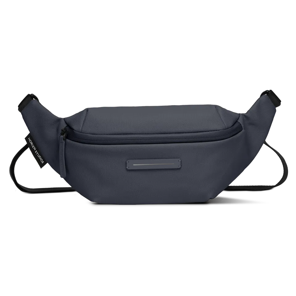 horizn-studios-sofo-crossbody-bag-in-night-blue-crossbody-tasche-aus-gewachstem- image 1