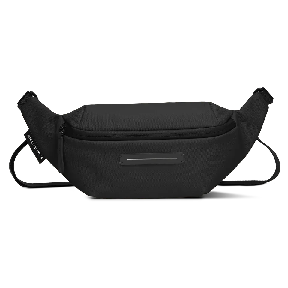 horizn-studios-sofo-cross-body-bag-umh-ngetasche-all-black-recyceltes-waxed-canv image 1