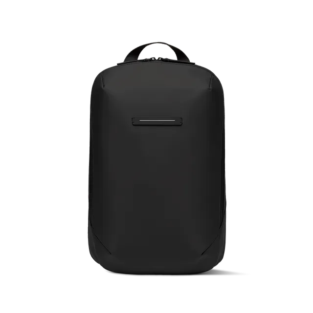 horizn-studios-gion-backpack-essential-size-s-all-black-wasserdichter-rucksack-a image 1