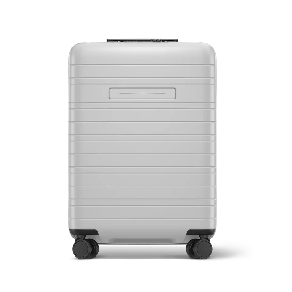 horizn-studios-h5-air-in-light-quartz-grey-premium-hard-shell-koffertrolley-cabi image 1