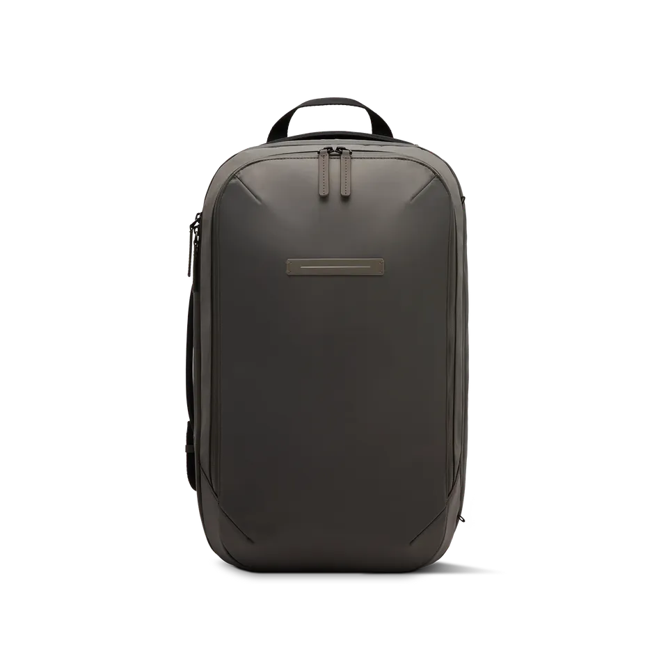 horizn-studios-gion-backpack-travel-dark-olive-recycled-nylon-wetterfester-30-li image 1