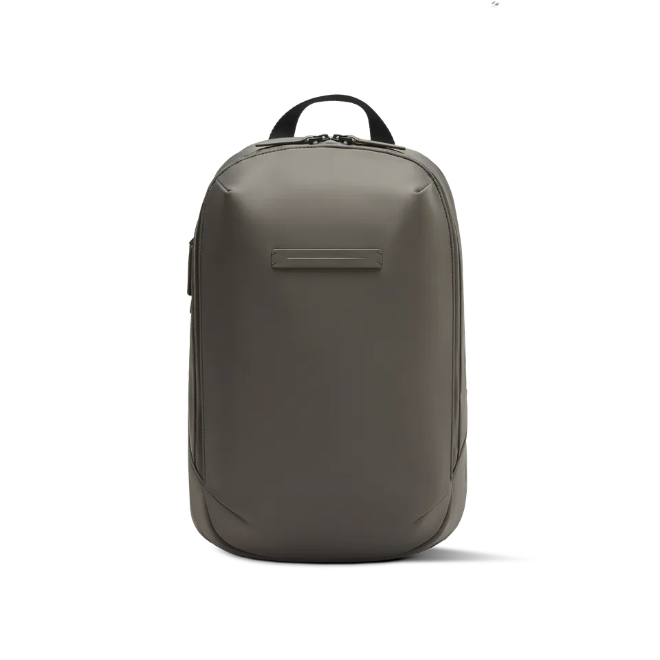 horizn-studios-gion-backpack-pro-dark-olive-recyceltes-nylon-gr-e-m image 1