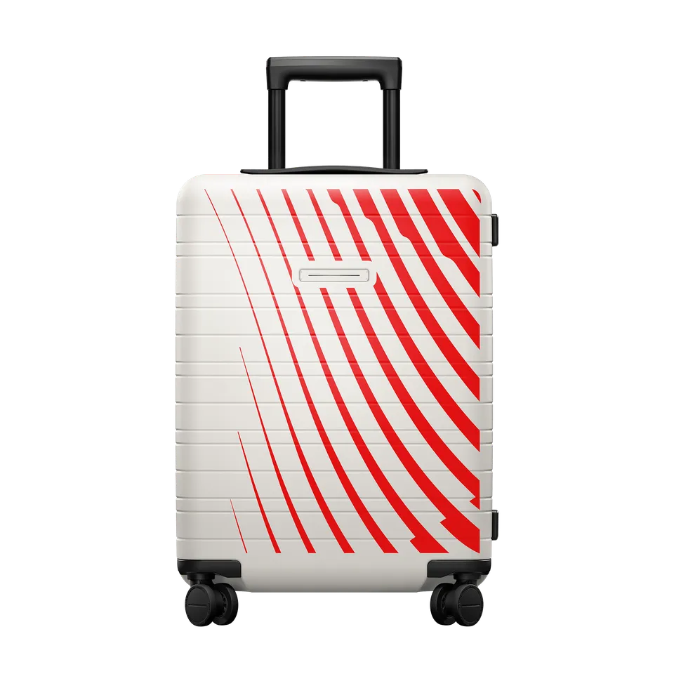 horizn-studios-h5-salone-del-mobile-edition-salone-uno-hard-shell-cabin-size image 1