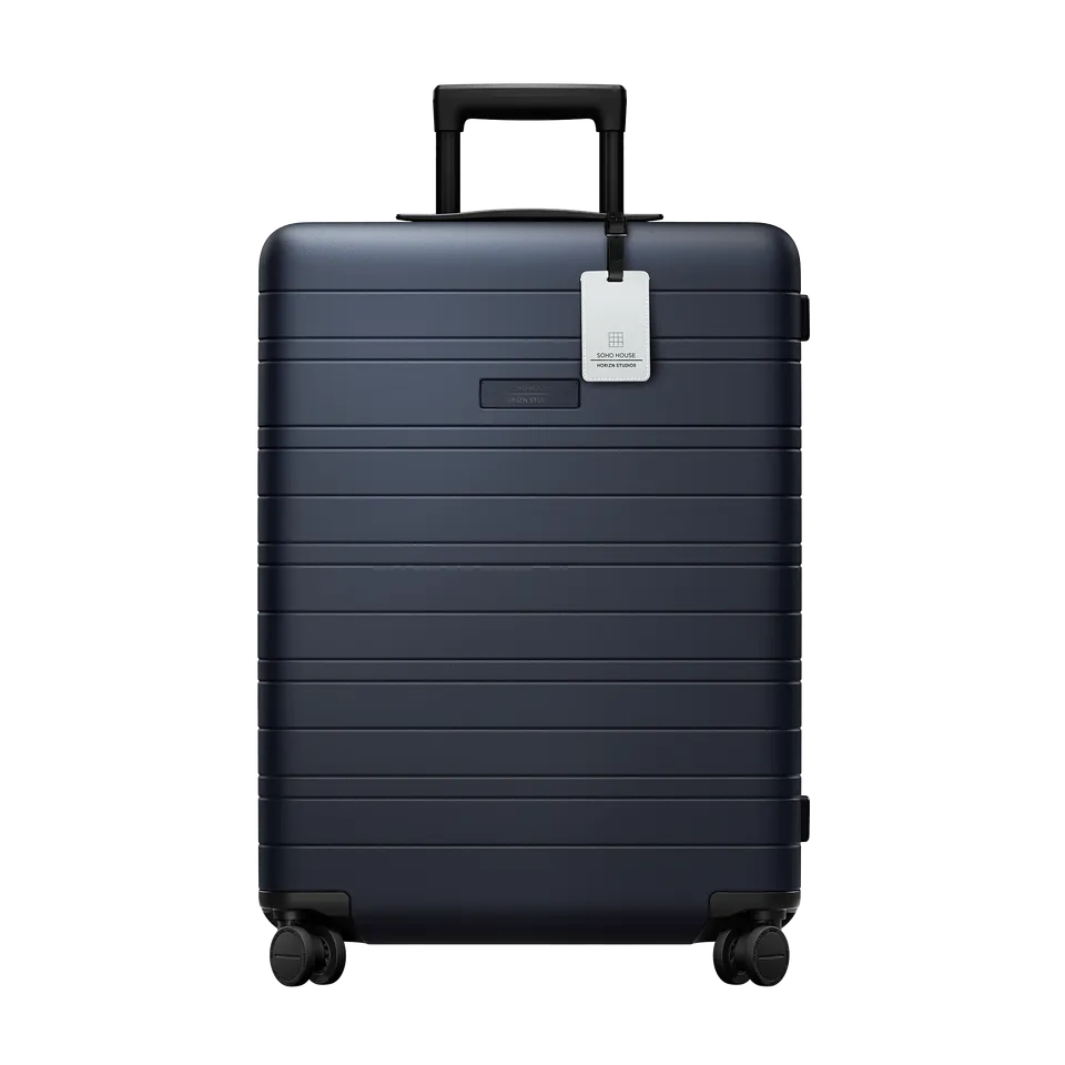 horizn-studios-h6-soho-house-edition-night-blue-hard-shell-check-in-koffer-m-64- image 1