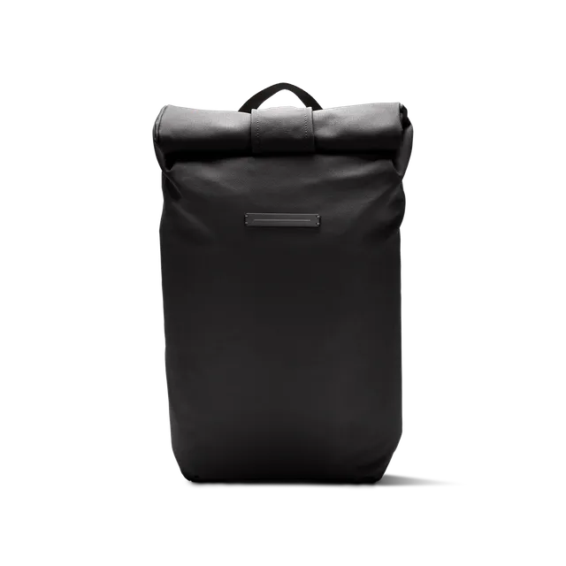 horizn-studios-sofo-rolltop-backpack-all-black-recycelter-wasserabweisender-cott image 1