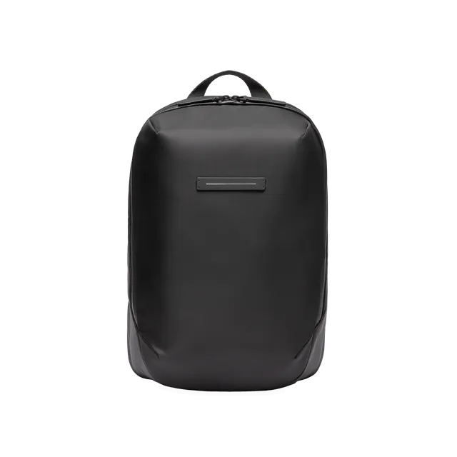horizn-studios-gion-backpack-light-all-black-kompakter-rucksack-aus-recycled-nyl image 1