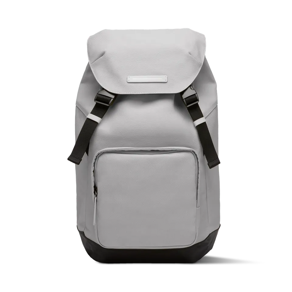 horizn-studios-sofo-backpack-city-everyday-rucksack-aus-recycelter-wachs-canvas- image 1