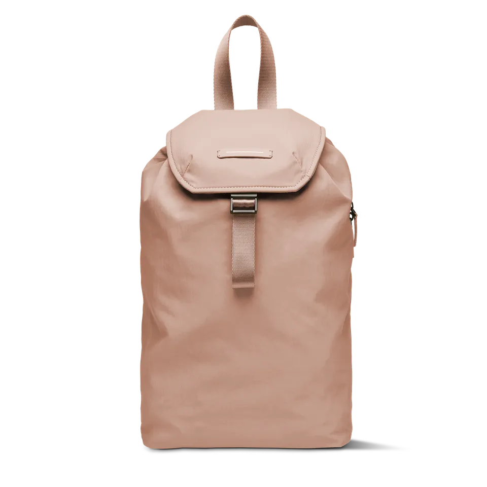 horizn-studios-chiado-backpack-stadt-rucksack-aus-recyceltem-nylon-sand-rose-15- image 1