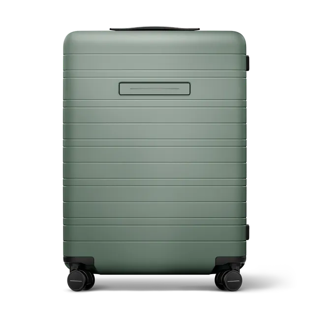 horizn-studios-h6-essential-marine-green-premium-hard-shell-check-in-gr-e-m-64-c image 1