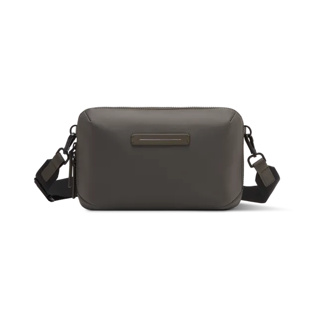 horizn-studios-gion-shoulder-bag-dark-olive-crossbody-tasche-aus-recyceltem-ball image 1