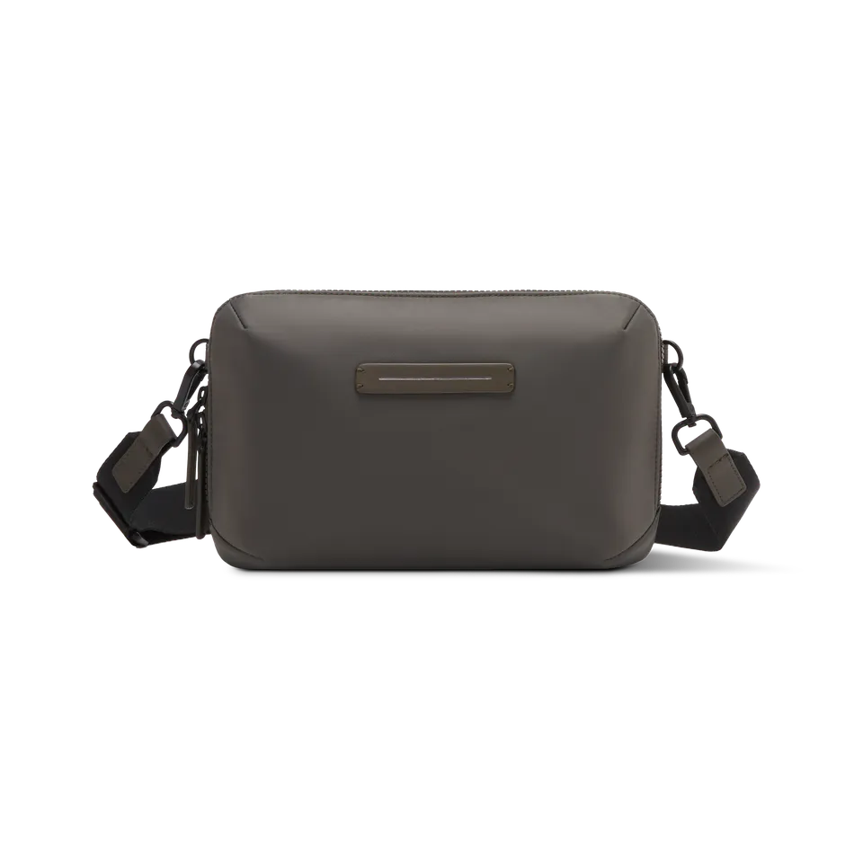 horizn-studios-gion-shoulder-bag-dark-olive-crossbody-tasche-aus-recyceltem-ball image 1