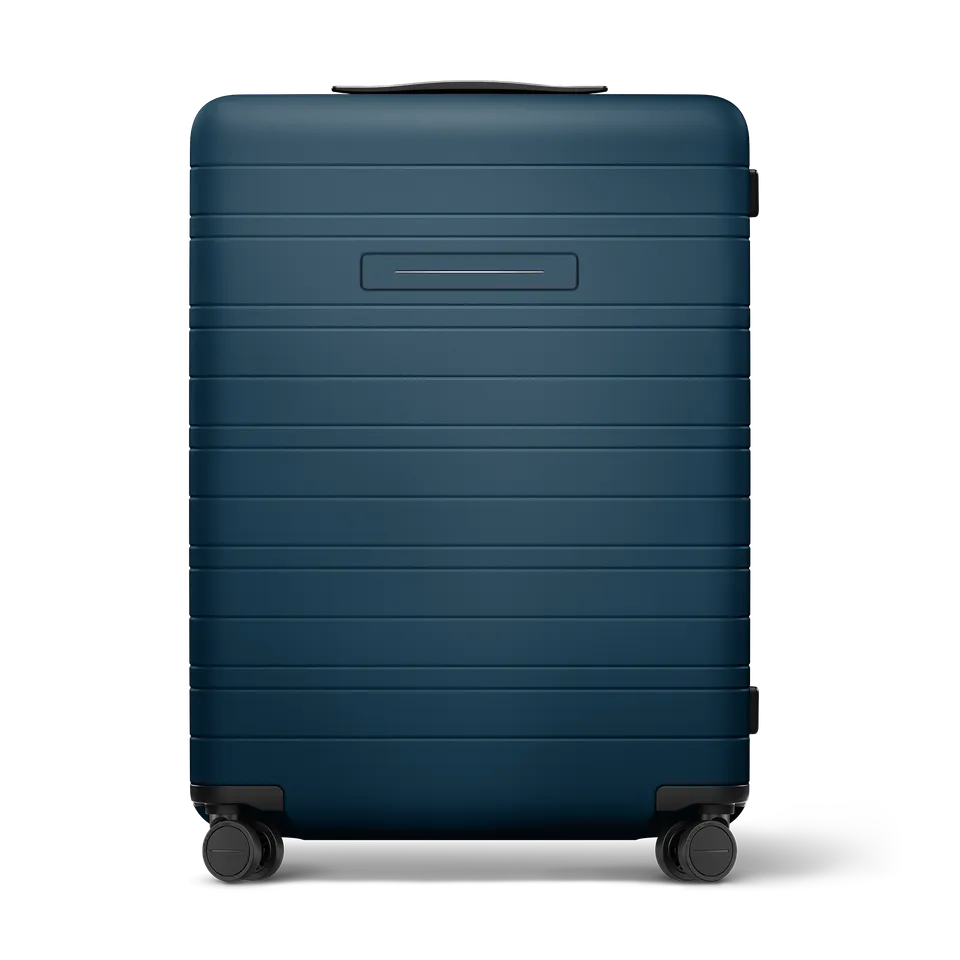 horizn-studios-h6-go-in-river-blue-premium-hard-shell-check-in-trolley-gr-e-m-64 image 1