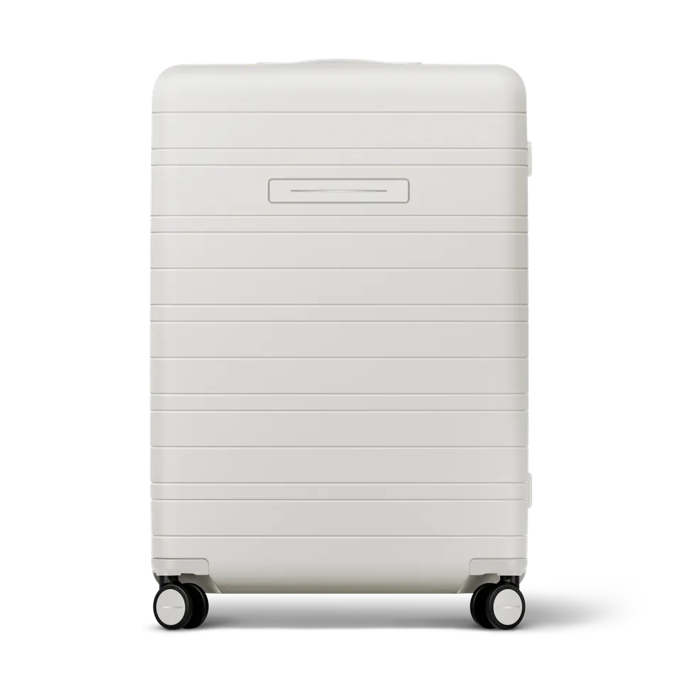 horizn-studios-h7-essential-all-white-premium-multi-shell-check-in-gr-e-l image 1