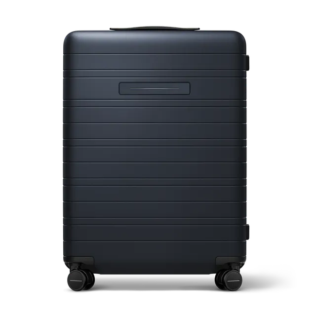 horizn-studios-h6-essential-check-in-koffer-m-night-blue-premium-hard-shell-64-c image 1