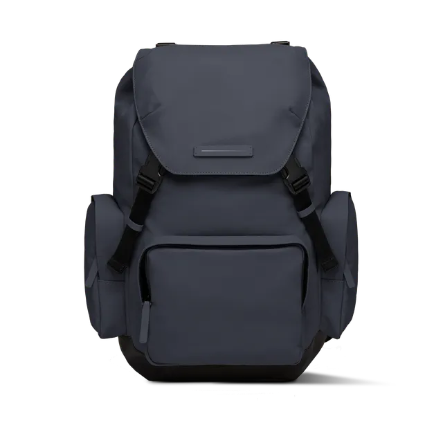 horizn-studios-sofo-backpack-travel-night-blue-waxed-canvas-rucksack-aus-recycel image 1