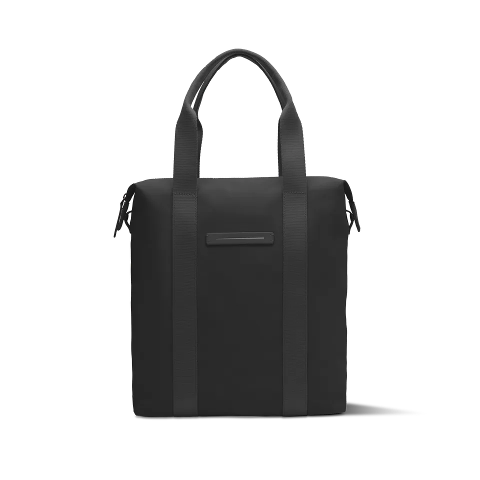 horizn-studios-sofo-vertical-tote-shopper-all-black-recyceltes-waxed-canvas image 1
