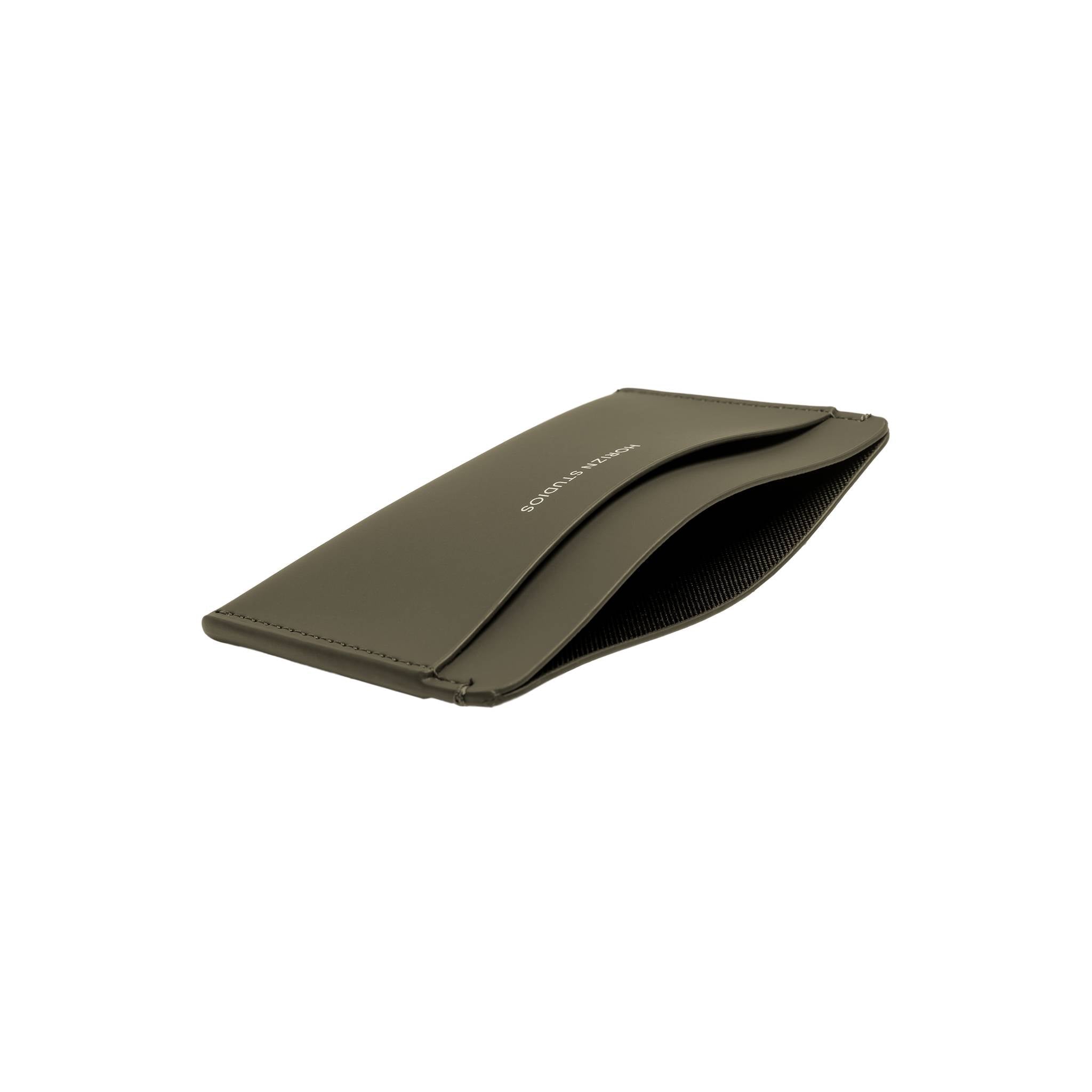 horizn-studios-cardholder-in-dark-olive-veganer-kartenhalter-aus-hi-core-f-r-kar image 3