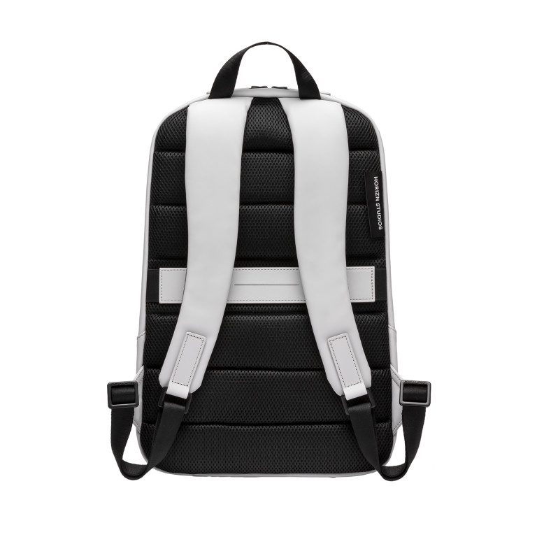 horizn-studios-gion-backpack-essential-m-light-quartz-grey-wasserabweisender-ruc image 3