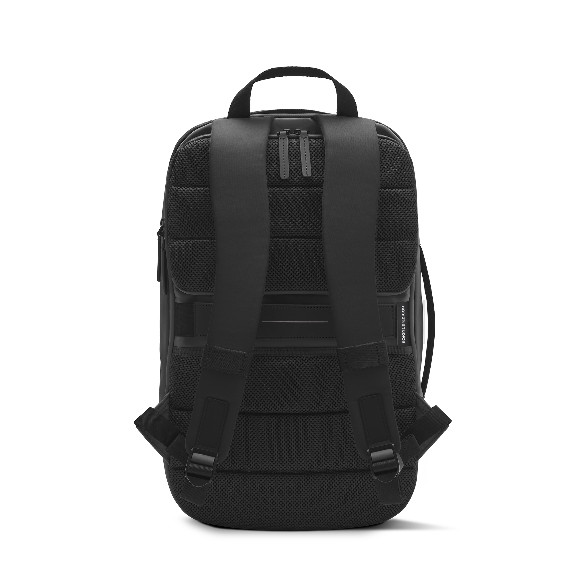 horizn-studios-gion-backpack-travel-all-black-recycled-nylon-wetterfester-reiser image 4
