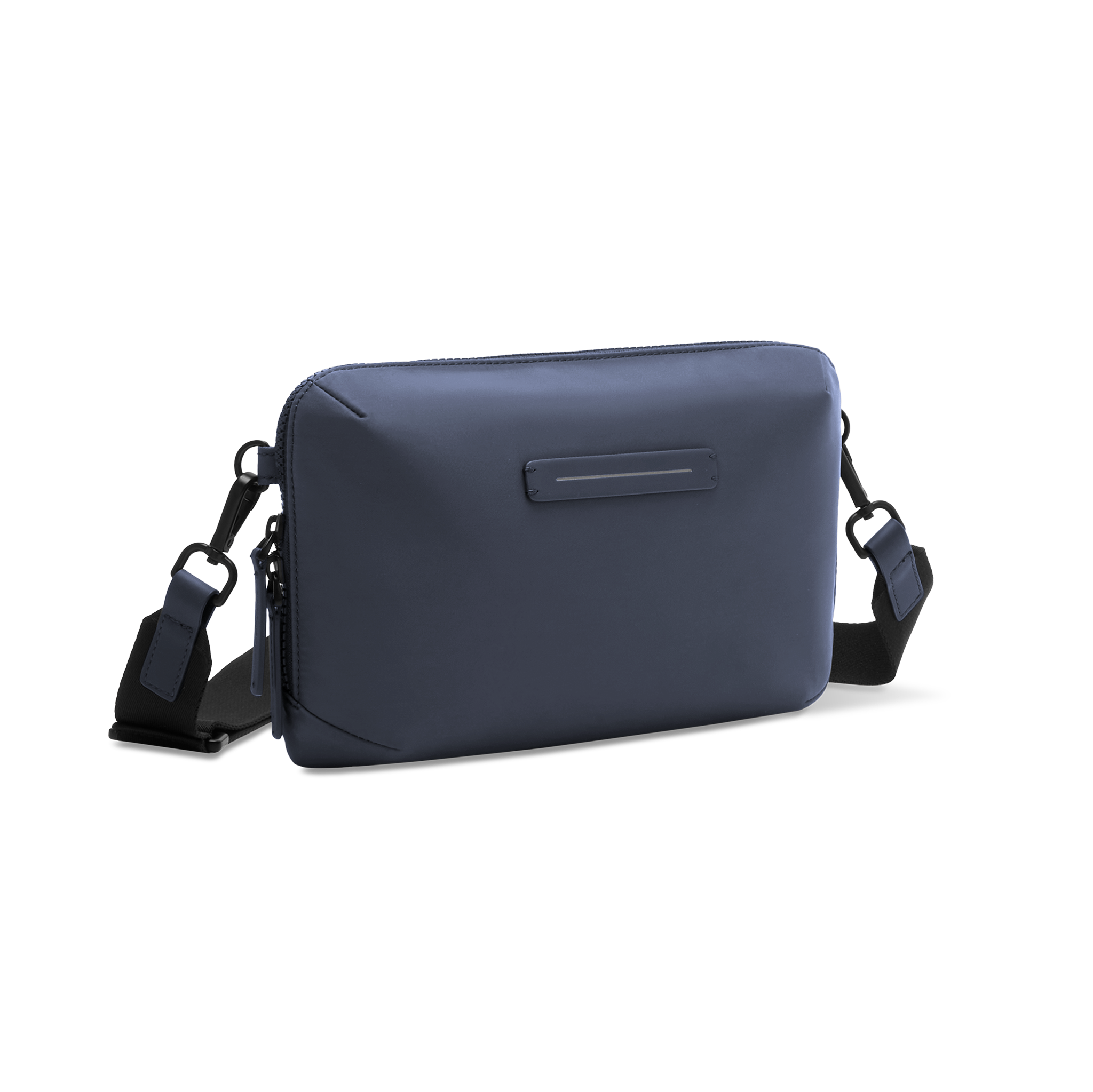 horizn-studios-gion-shoulder-bag-crossbody-tasche-aus-recyceltem-nylon-in-night- image 2