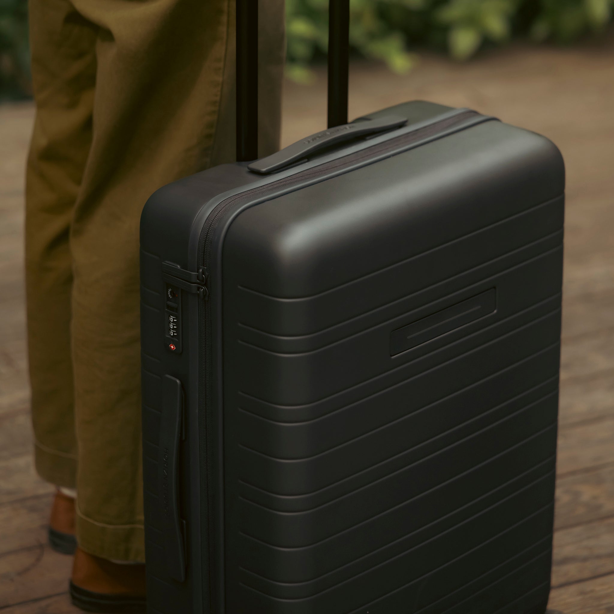 horizn-studios-h6-re-dark-slate-premium-hard-shell-check-in-koffer-m-64-cm-re-re image 7