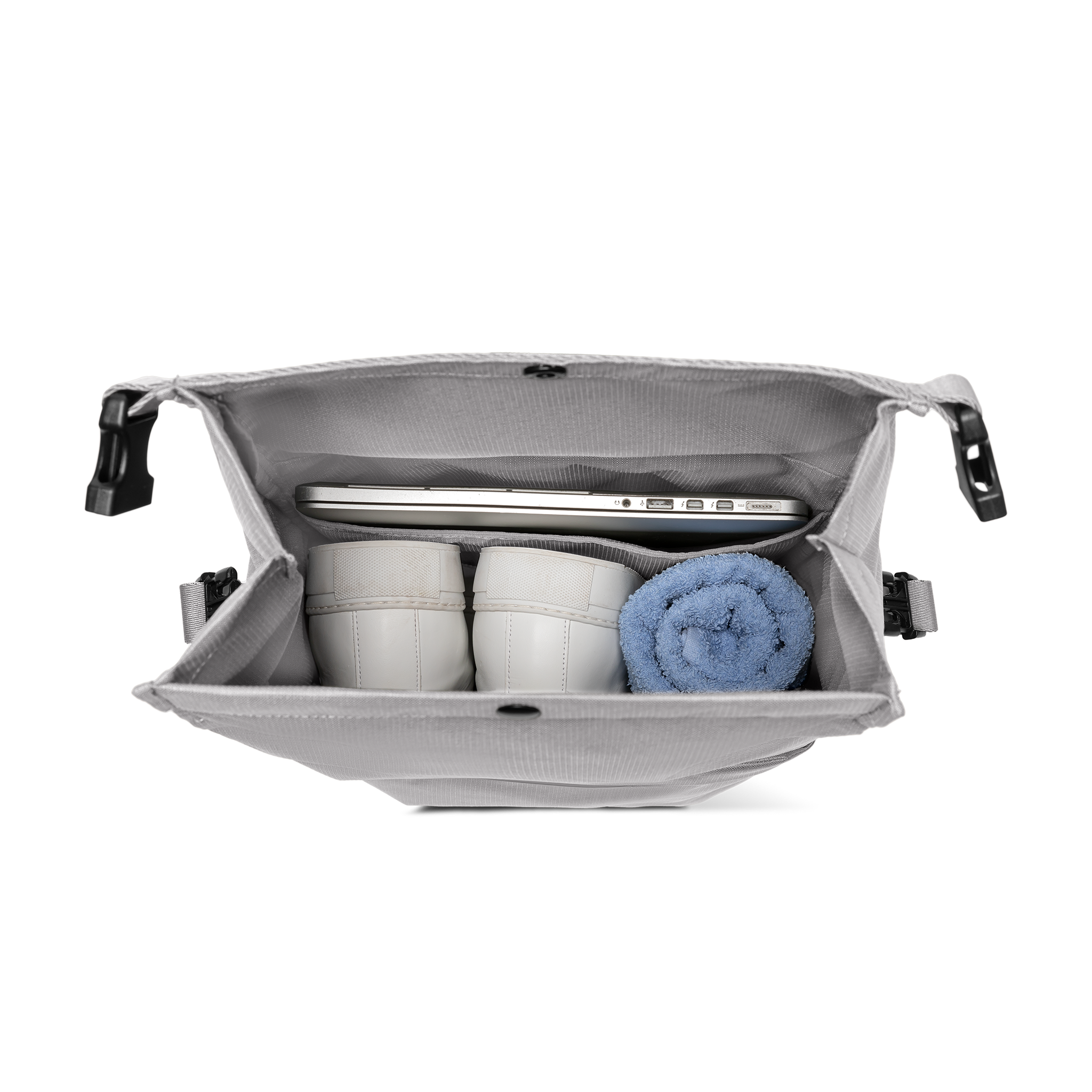 horizn-studios-shibuya-rolltop-light-quartz-grey-wasserdichter-rpet-ripstop-roll image 8