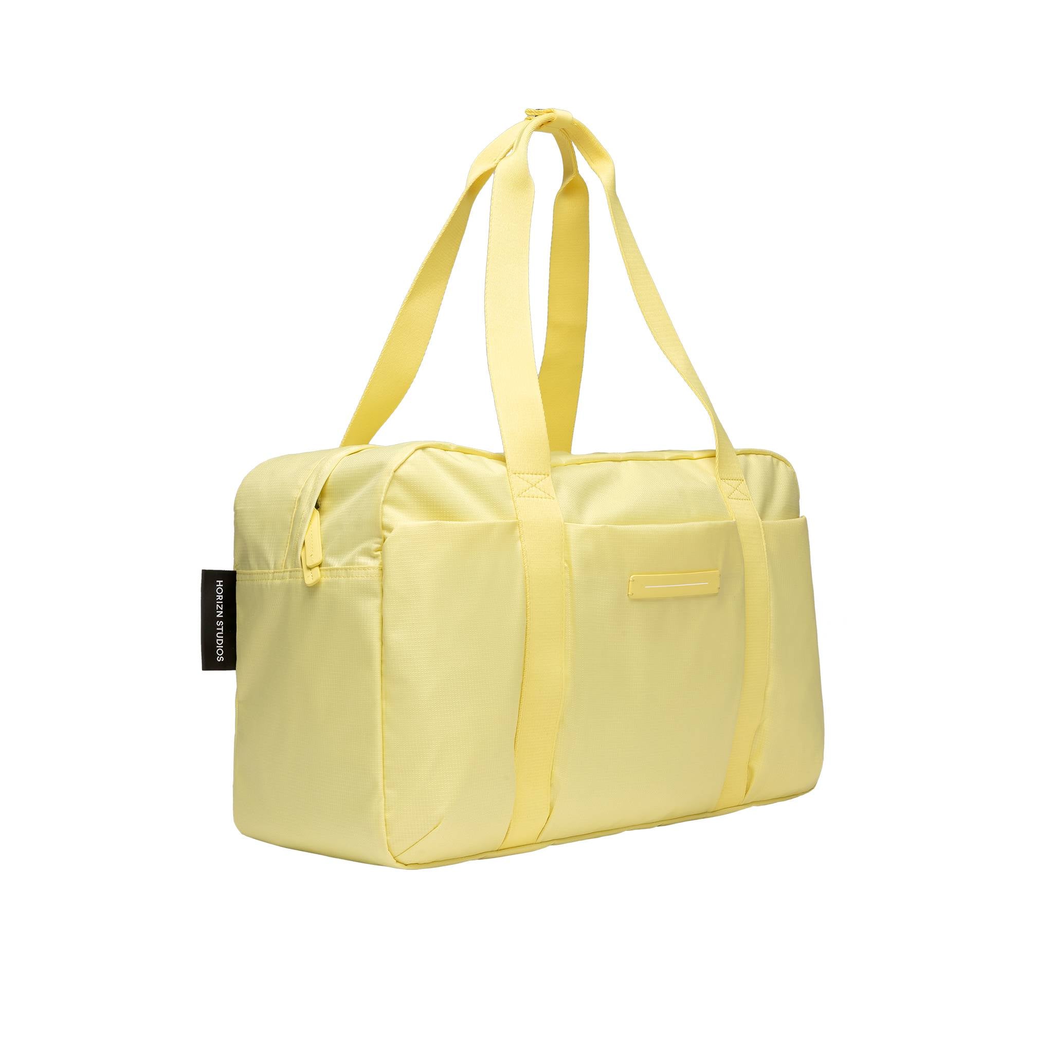 horizn-studios-shibuya-weekender-m-in-lemon-weekender-aus-recyceltem-rpet-ripsto image 2