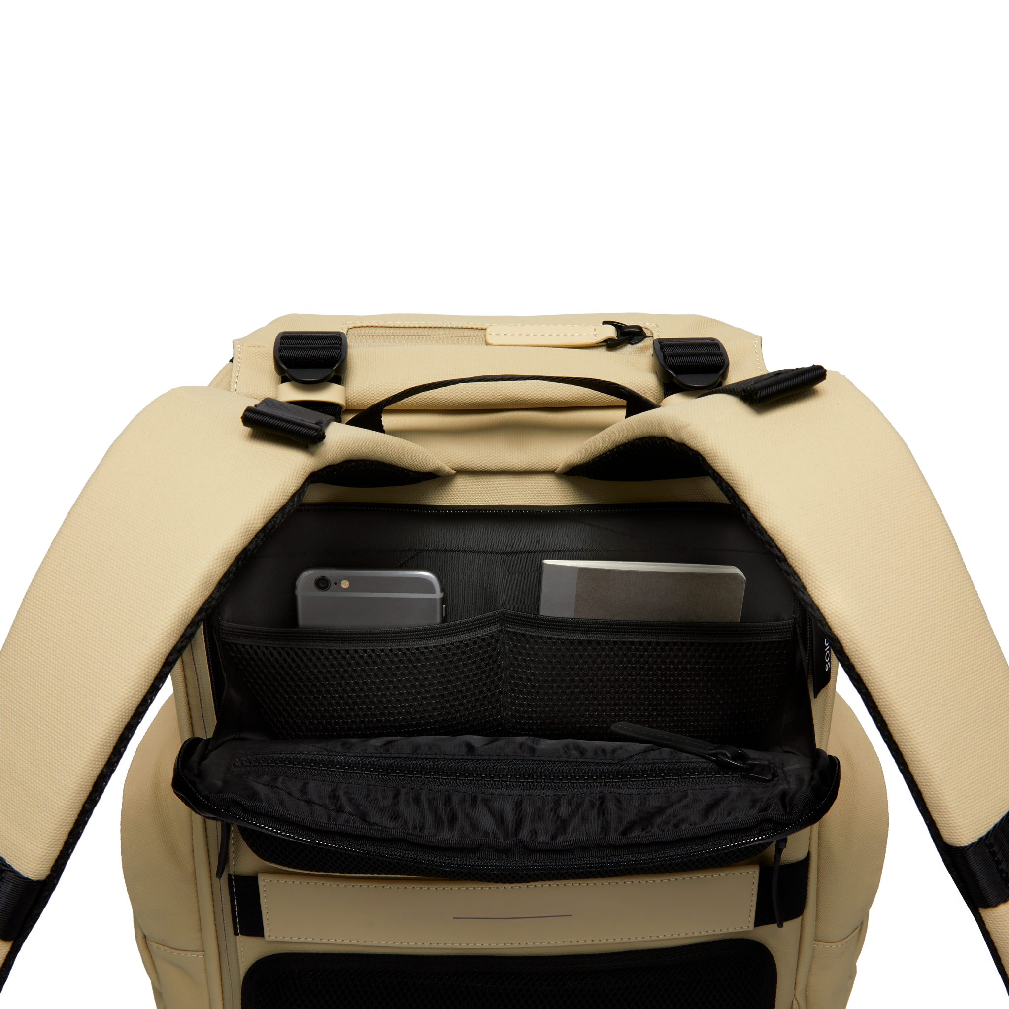 horizn-studios-sofo-backpack-commute-rucksack-sand-recyceltes-waxed-canvas image 5