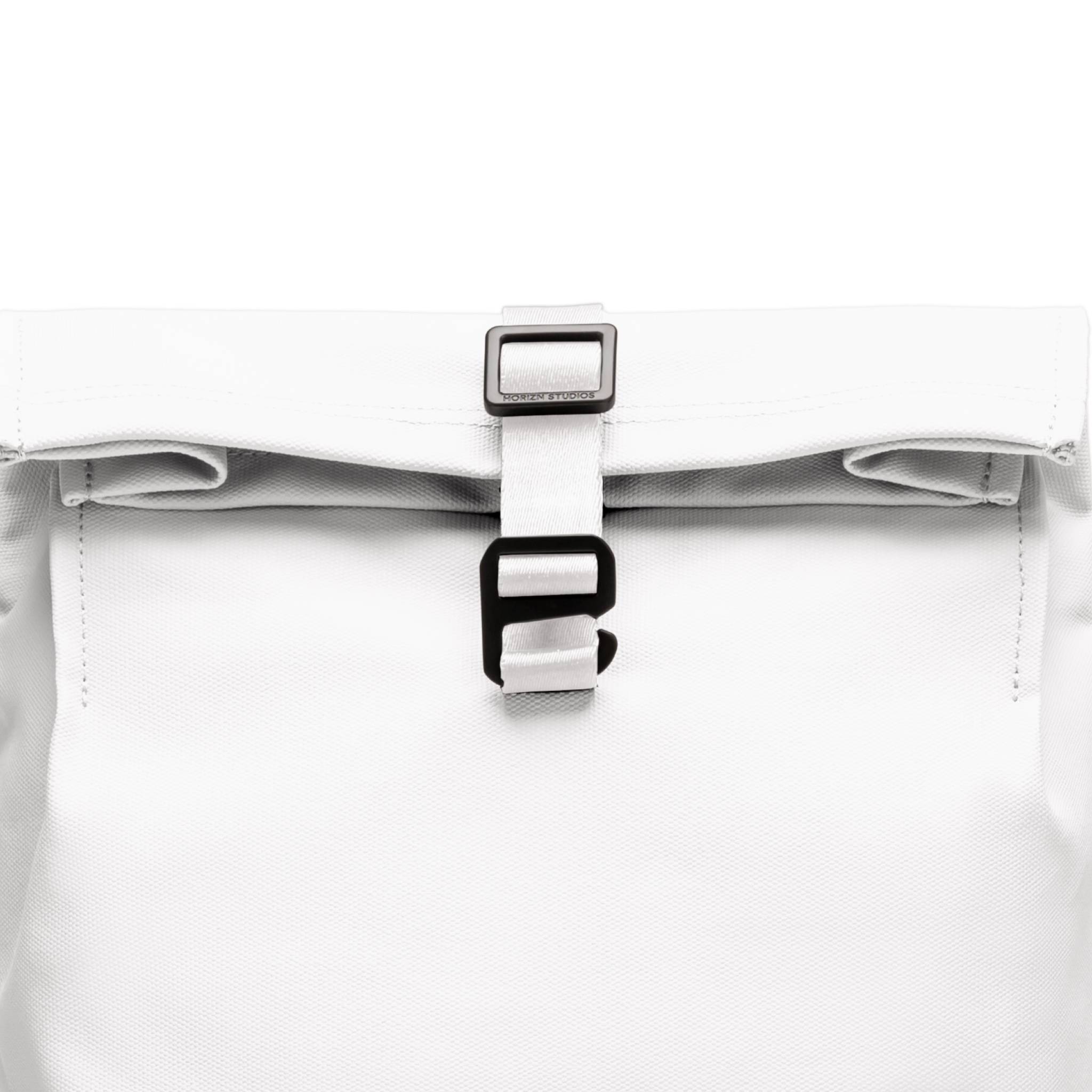 horizn-studios-sofo-rolltop-x-tennis-edition-koffer-all-white image 6