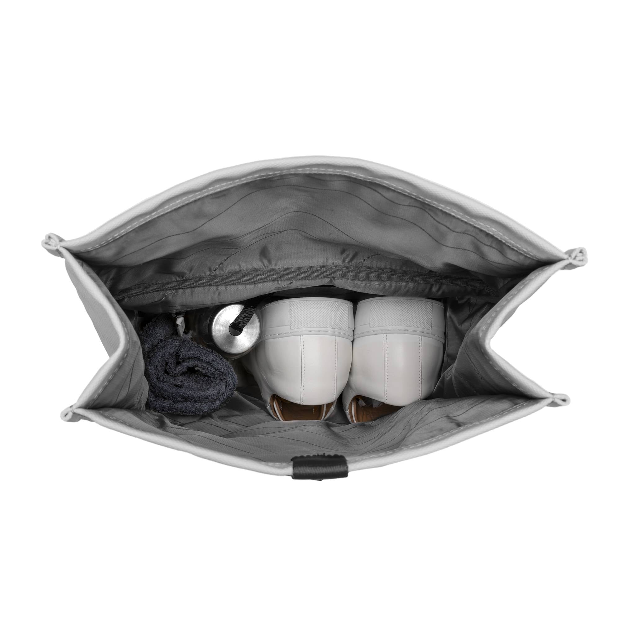 horizn-studios-sofo-rolltop-backpack-x-rolltop-rucksack-light-quartz-grey-wasser image 8
