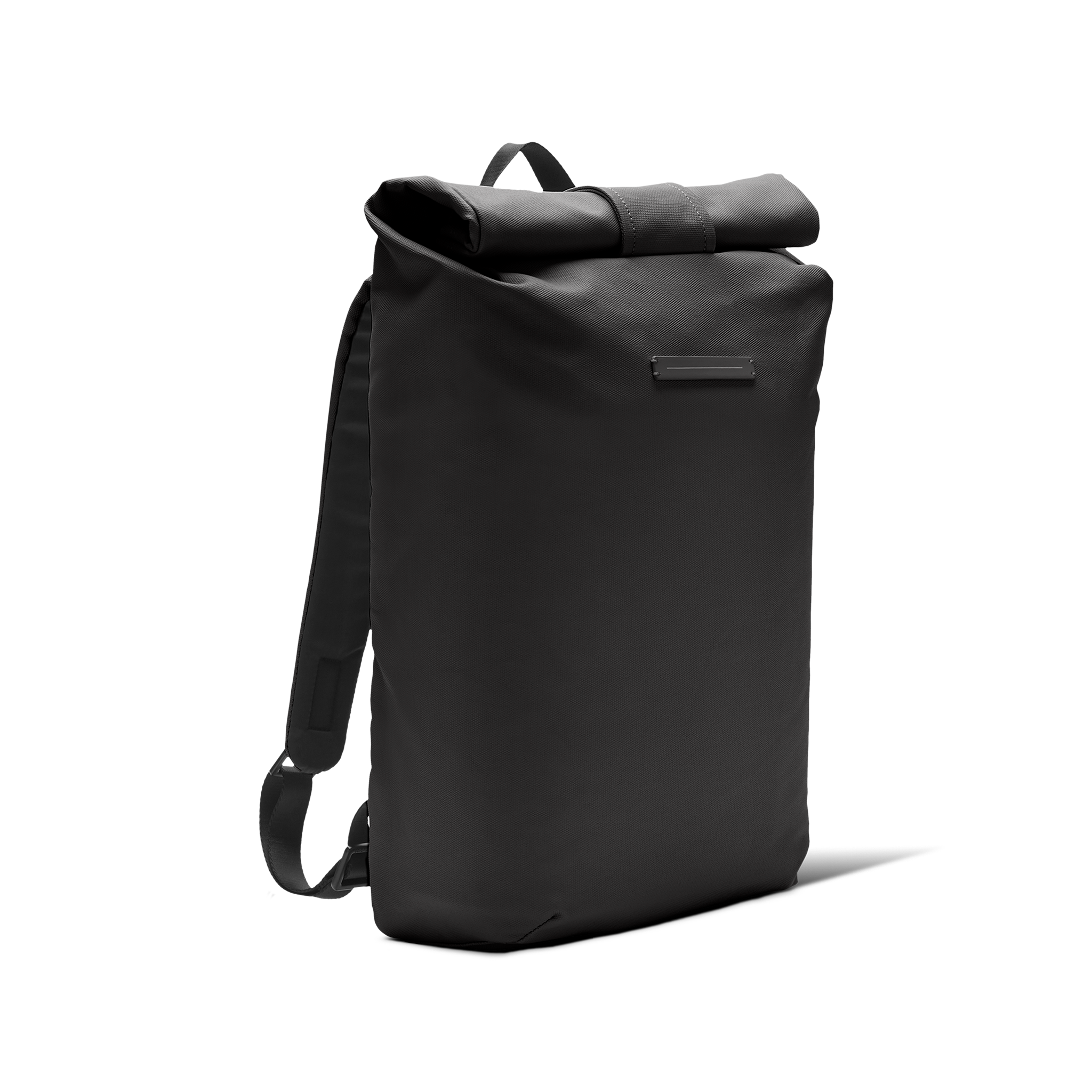 horizn-studios-sofo-rolltop-backpack-all-black-recycelter-wasserabweisender-cott image 2