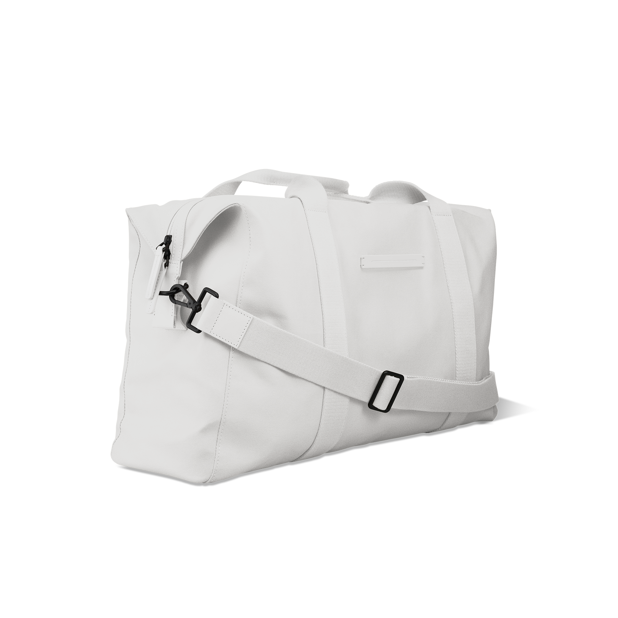 horizn-studios-sofo-weekender-m-all-white-reisetasche-aus-recyceltem-wasserabdic image 2